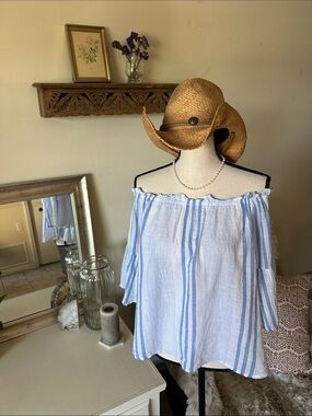 Girl krazy 100% cotton off shoulder coastal Beach boho stripe white blue top M